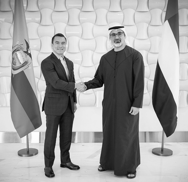 Khaled bin Mohamed bin Zayed and President of Ecuador discuss strengthening bilateral relations